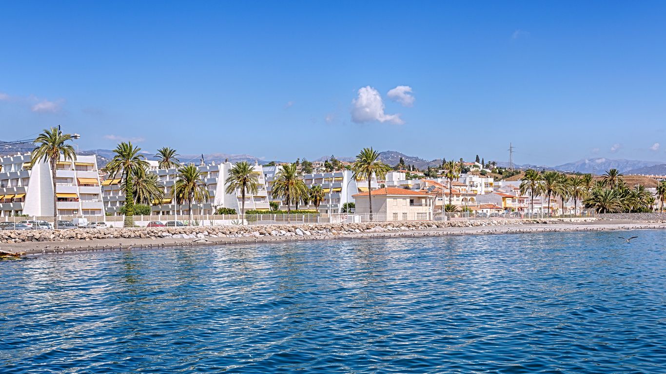 venta apartamentos caleta de velez